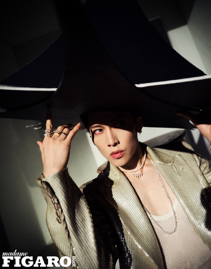 中国雑誌 費加羅 『費加羅 FIGARO MODE 2024年11月（雅MIYAVI