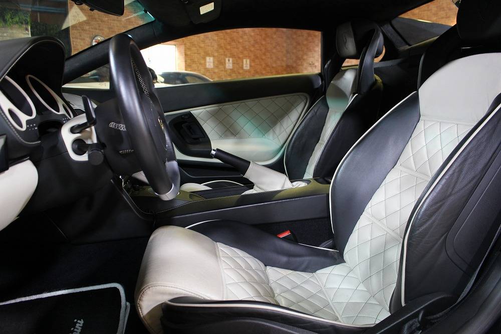 ランボルギーニ ガヤルド eギア ネラ 185台限定モデル 外装色専用