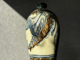 金城次郎『魚海老文花瓶』 ｜骨董品買取 緑和堂