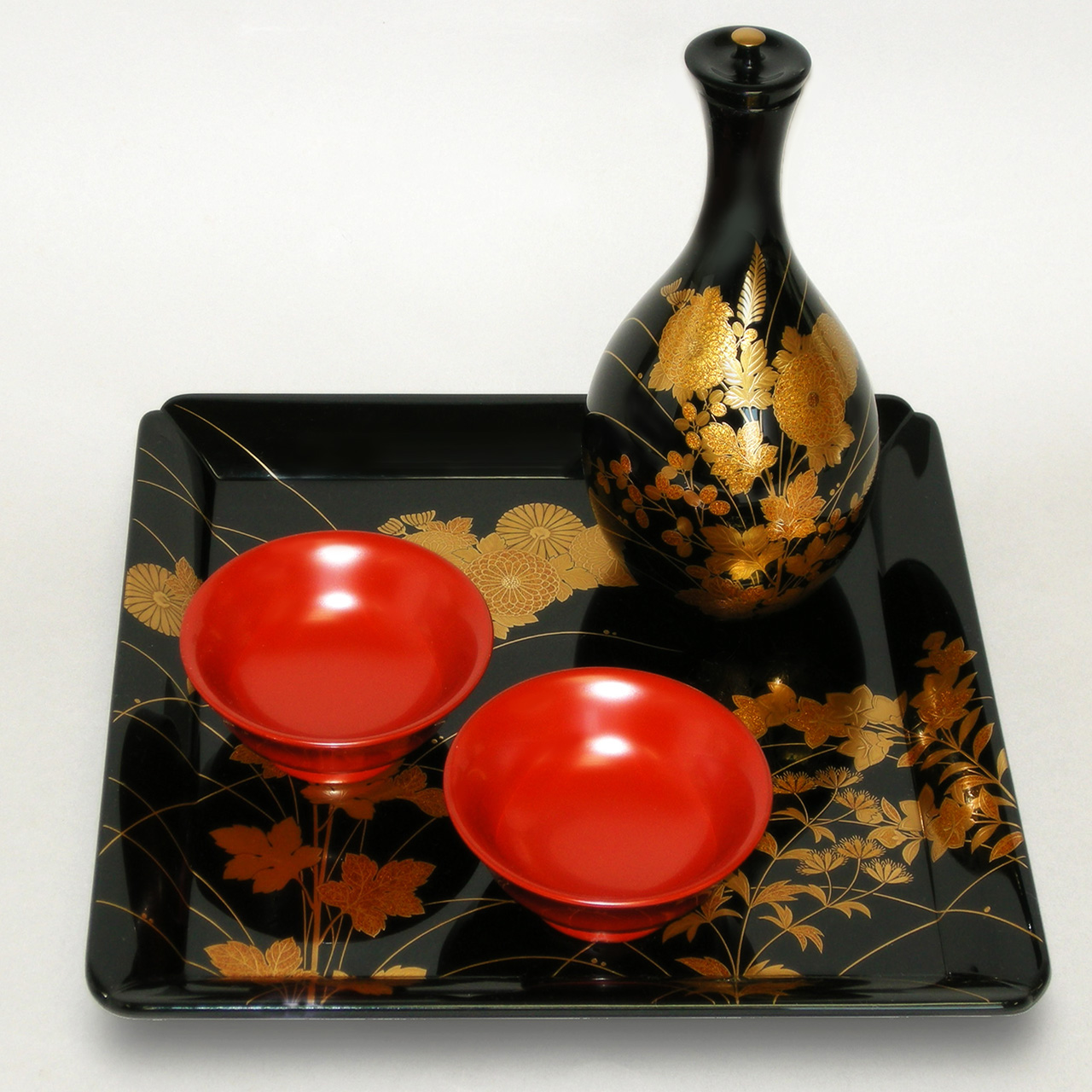 酒の器 | WORKS | 輪島塗の老舗 輪島屋善仁 | Wajimaya Zenni