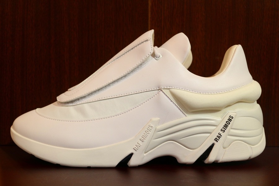 RAF SIMONS RUNNER/ラフシモンズ ランナー】から ”ANTEI” スニーカーが