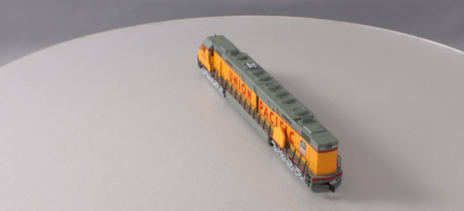 Bachmann 724 HO Union Pacific The Centennial DD40X Diesel