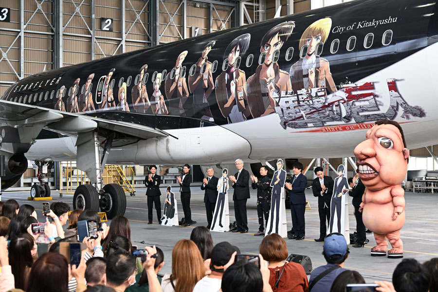 スターフライヤー、特別デザイン機「進撃の巨人 スペシャルジェット