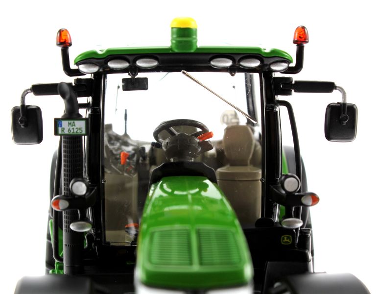 Wiking 7321 - John Deere 6210 R