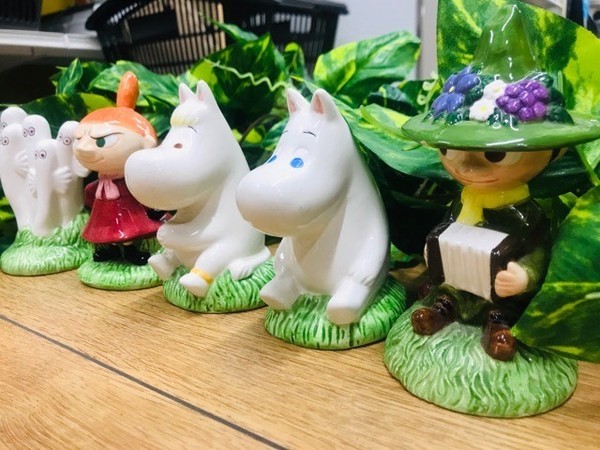 かわいいムーミンたちの貯金箱が5体まとめて買取入荷♪【幕張店