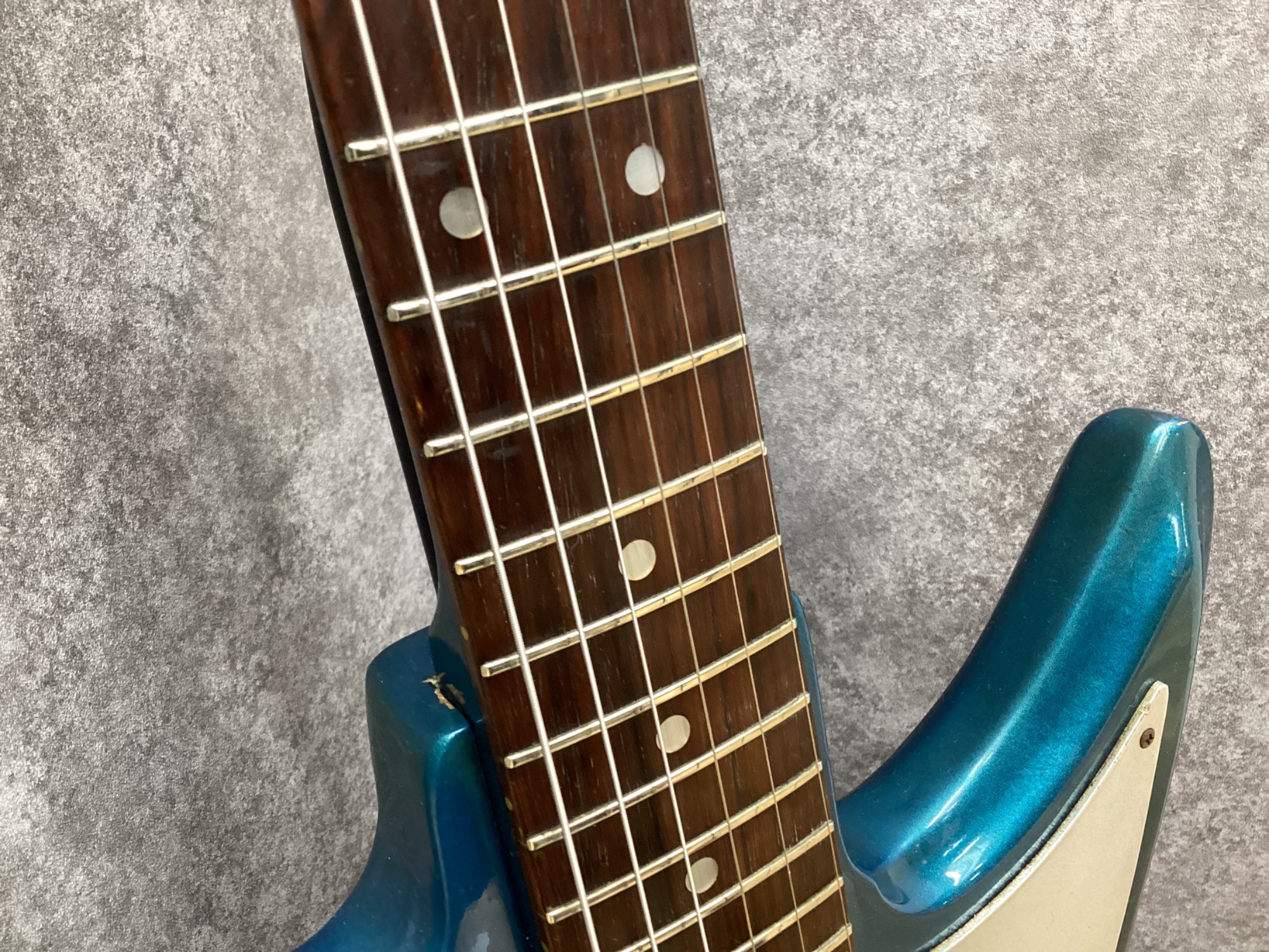 TEISCO（テスコ）ビザールギター K-2L】をご紹介！！｜2026年02月07日