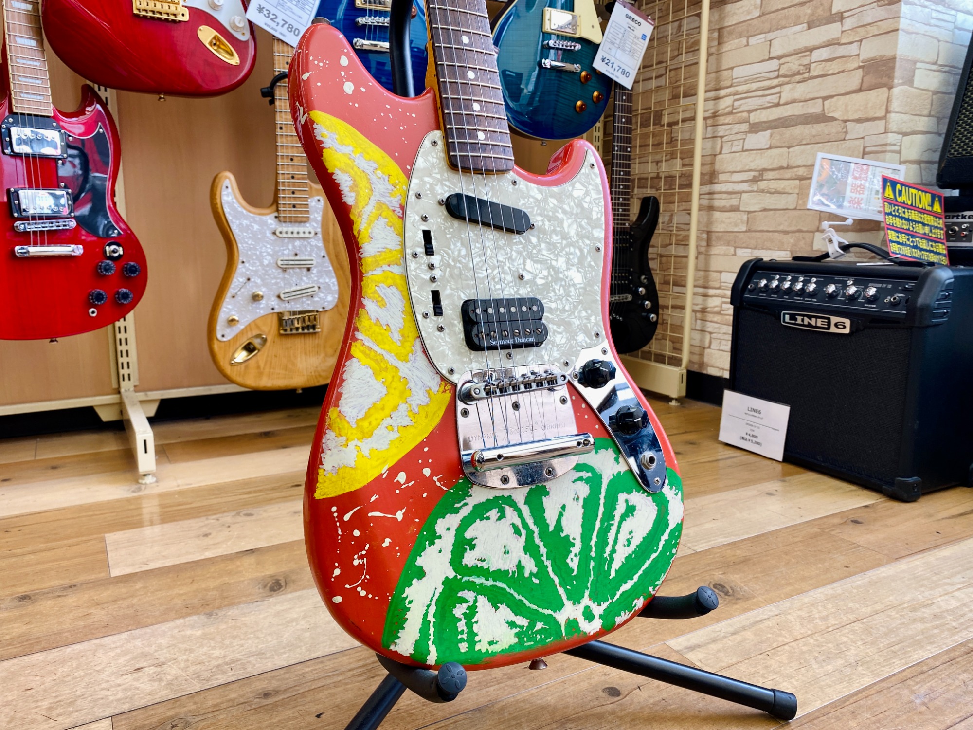 Fender Japan (フェンダージャパン) カート・コバーン シグネイチャー