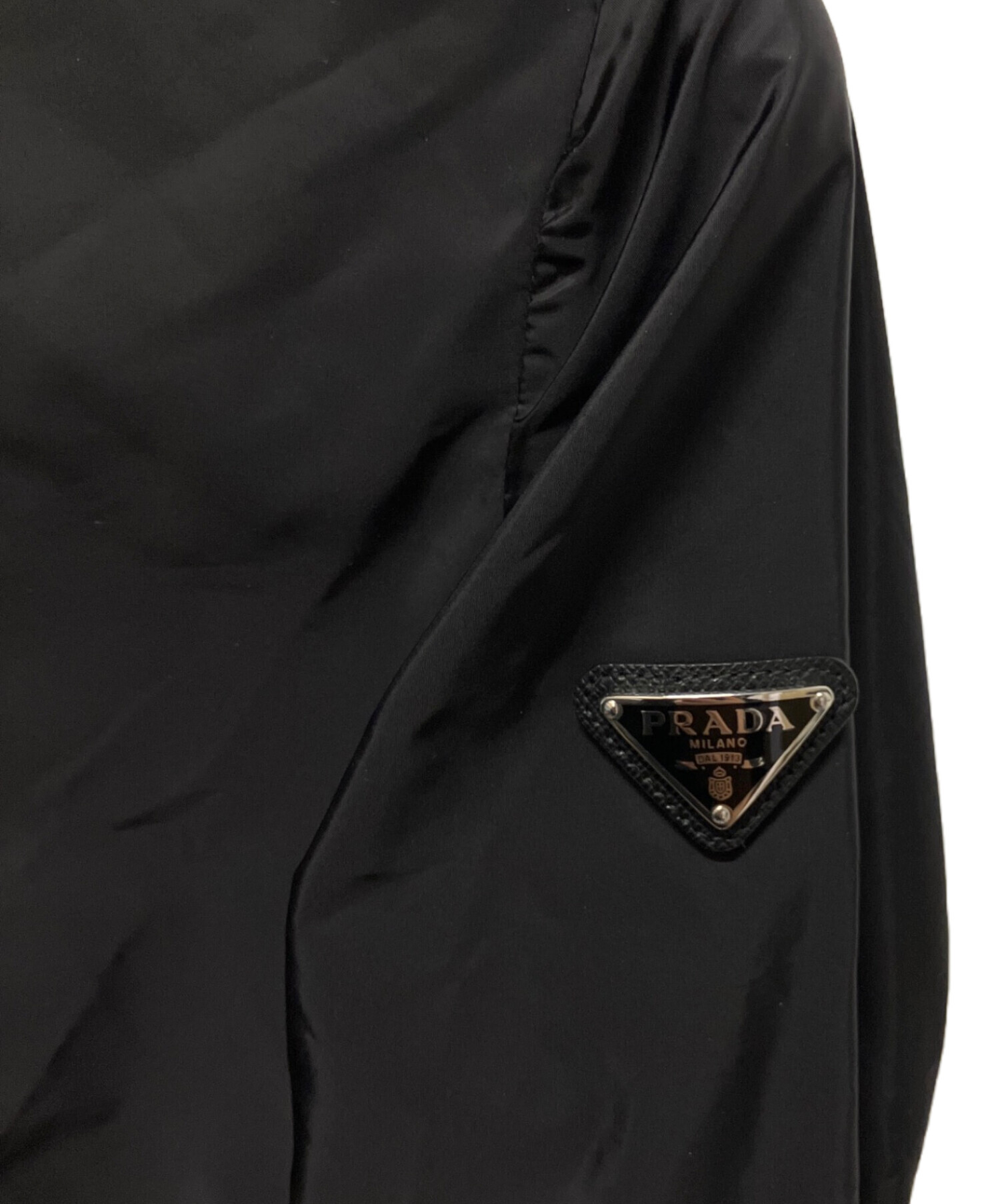 中古・古着通販】PRADA (プラダ) Triangle Plate Nylon Jacket