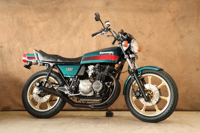 Z550(B3) Z400FX E4ルック｜SOLD OUT｜旧車・絶版バイクならウエマツ
