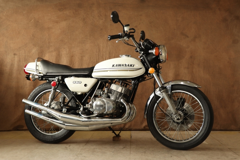 350SS （ カワサキ ） の在庫情報【絶版バイク専門店ウエマツ】 | 旧車