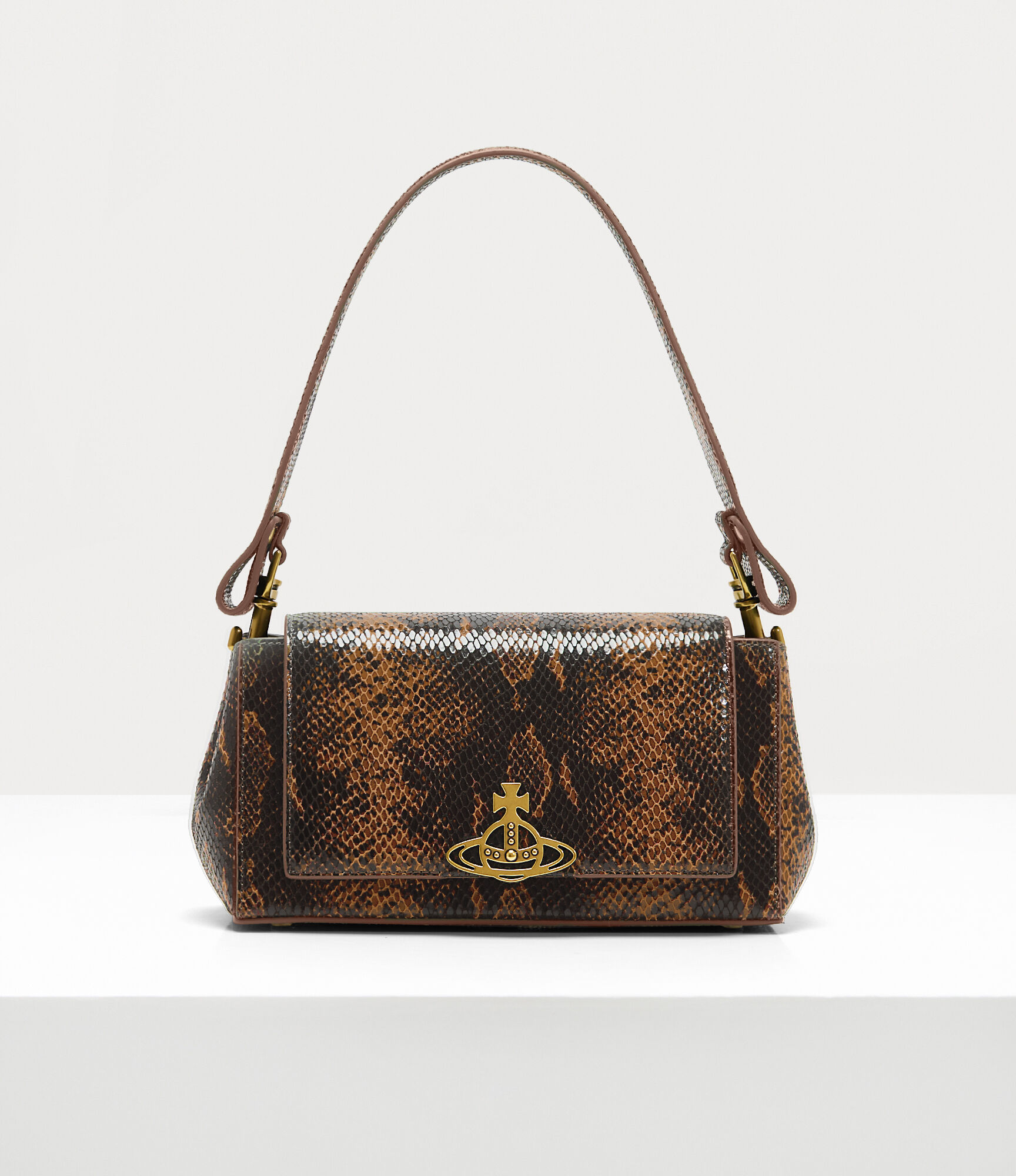 Medium Hazel Handbag in GREEN | Vivienne Westwood®