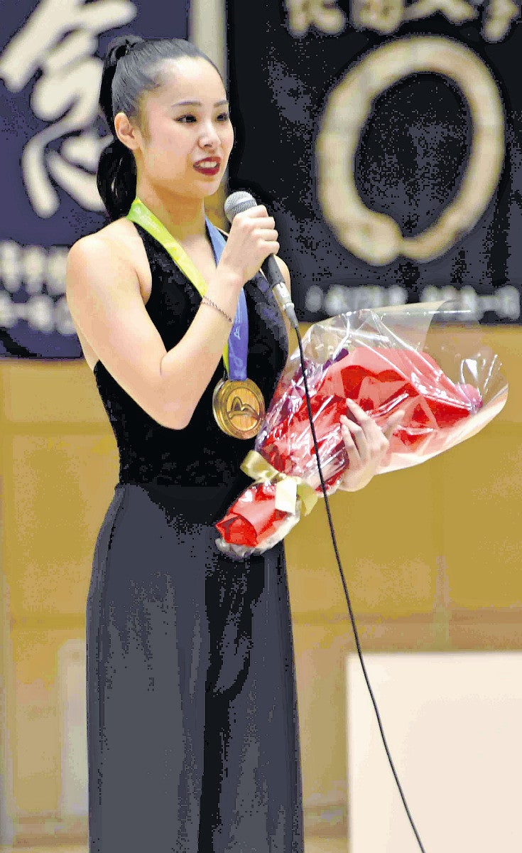 新体操・鈴木歩佳、「最高」の終演…失意の「パリ」→世界の頂点 : 読売新聞