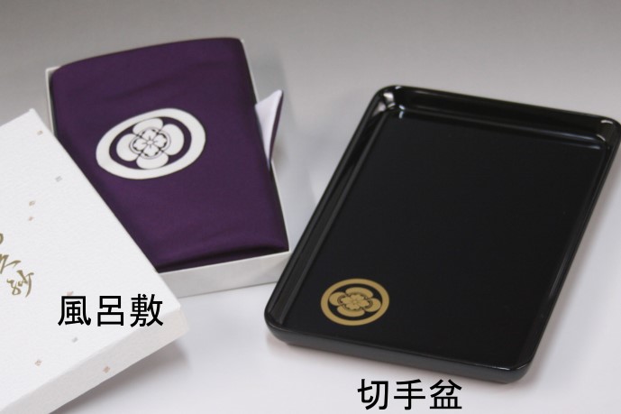 家紋入り 切手盆｜越前塗り｜結納ドットコム