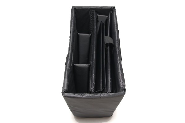 ペリカンケース1447｜書類も入る縦型ハードケース | ズームフィックス