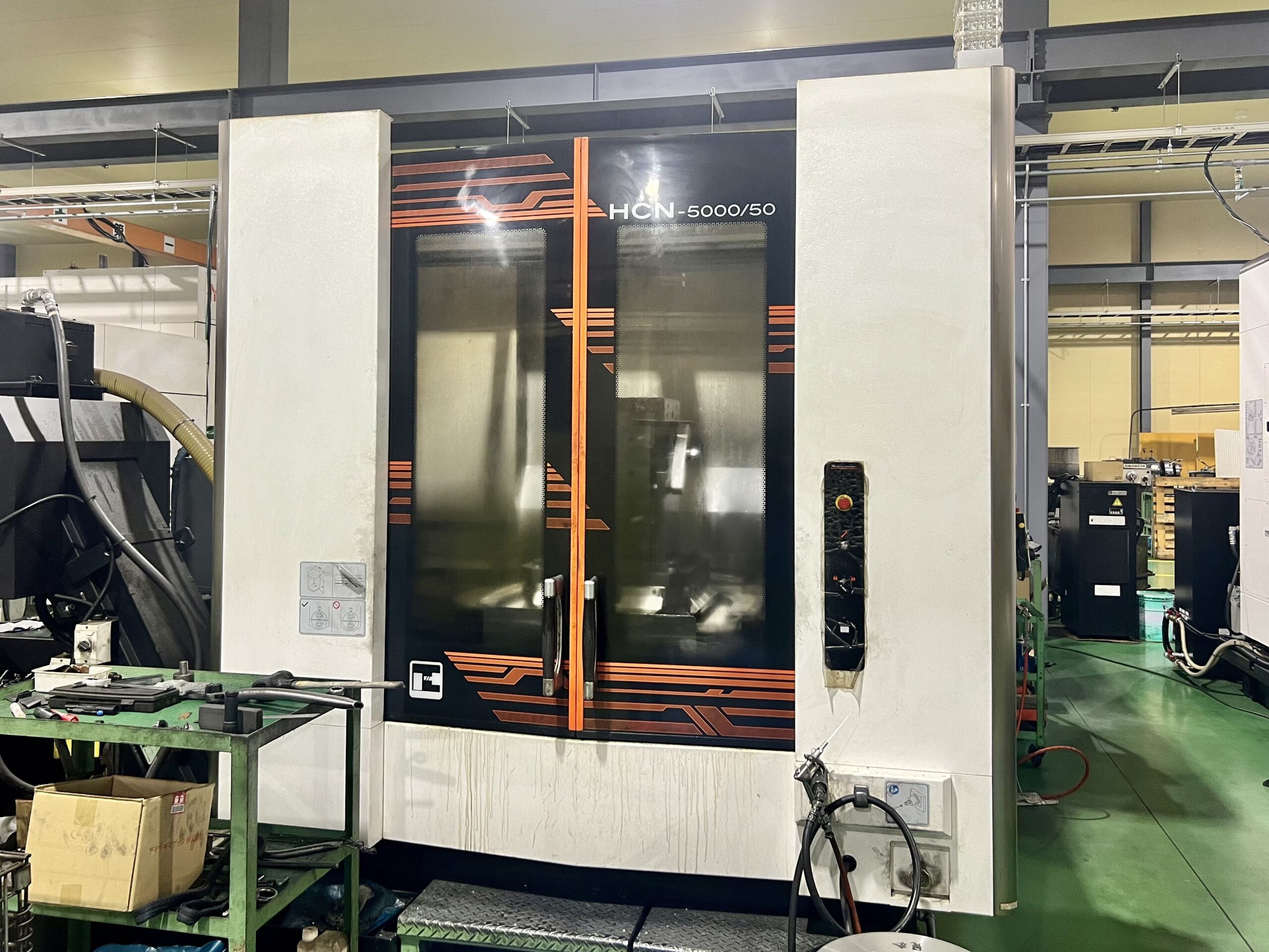 設備紹介 | 有限会社柳川鉄工