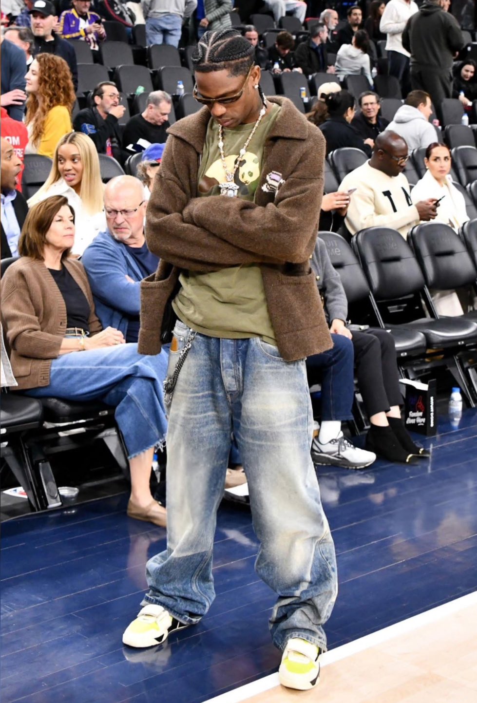 Travis Scott × NIKE の JORDAN JUMPMAN JACK TR “Bright Cactus” が