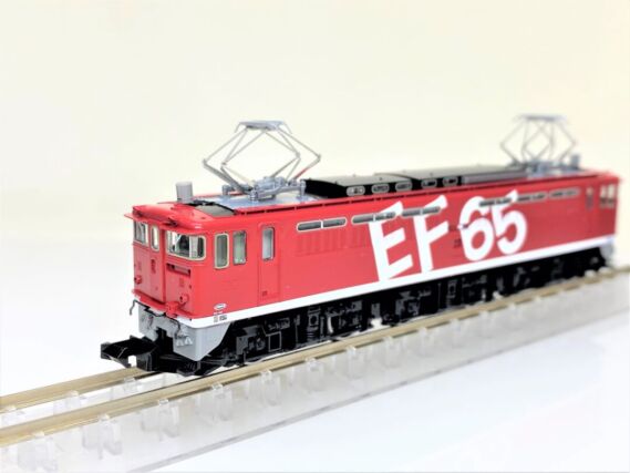 EF65 1019号機・レインボー塗装が入線しました。 TOMIX 7155