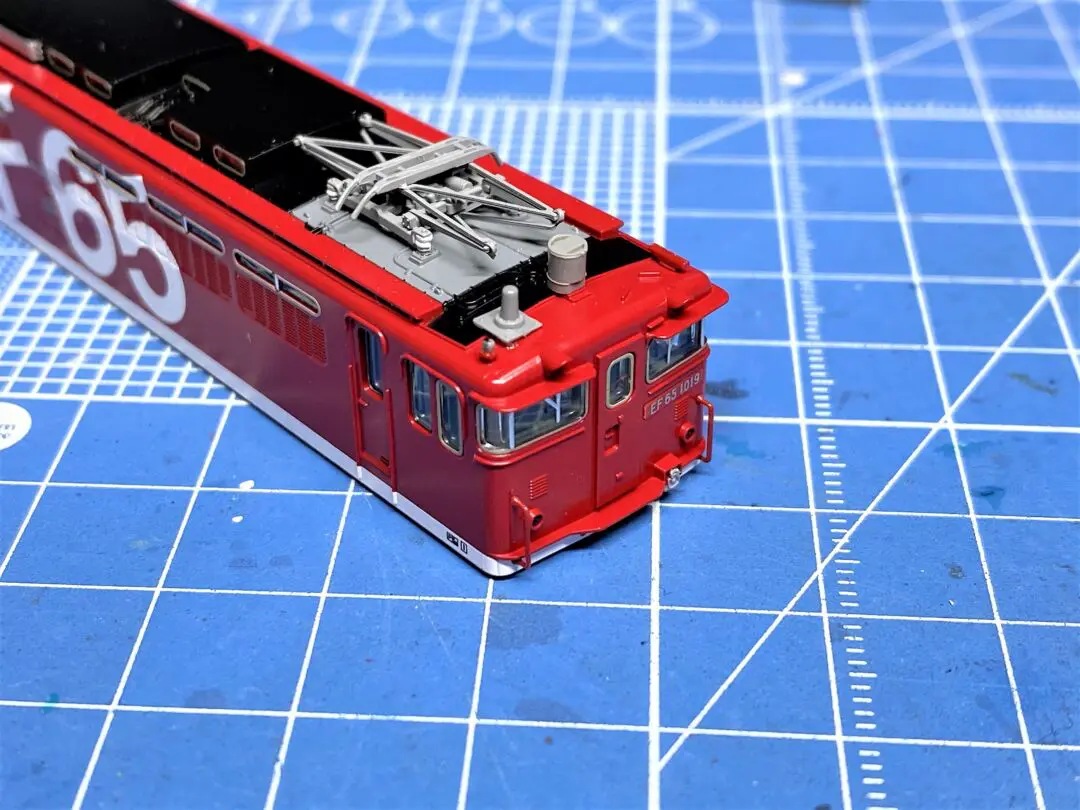 EF65 1019号機・レインボー塗装を弄る。その1 TOMIX 7155 #トミックス