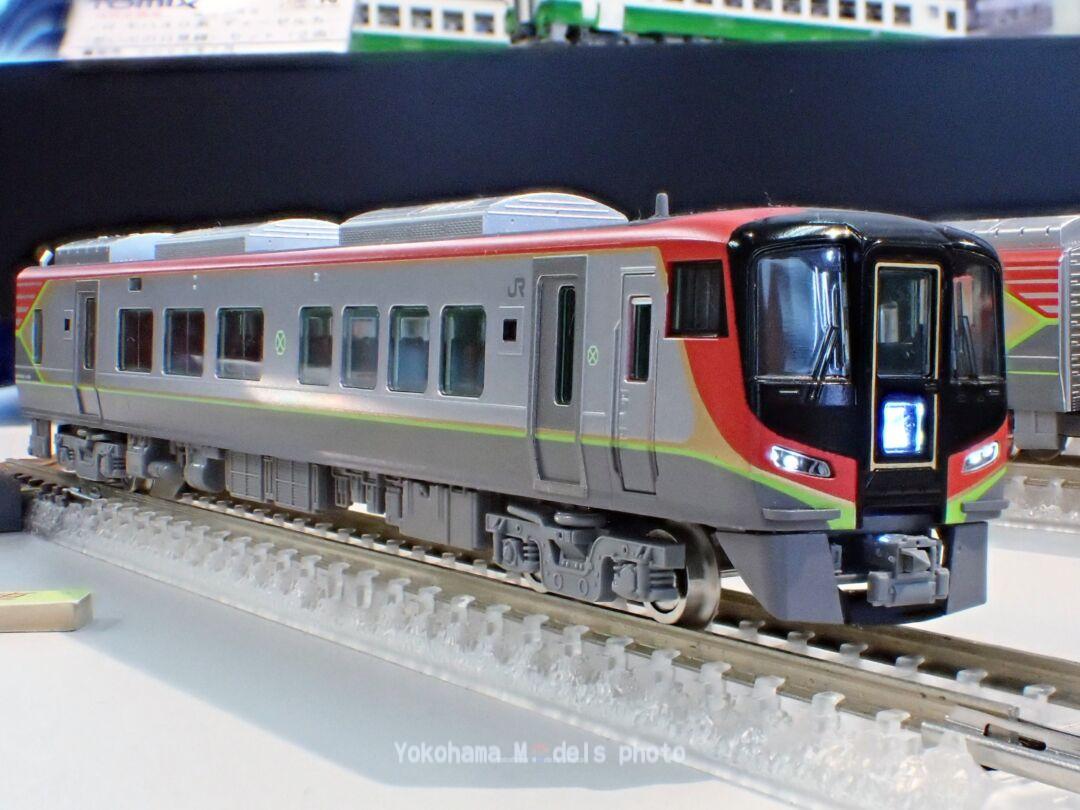 TOMIX JR 2700系特急ディーゼルカー(南風・しまんと)セット 品番