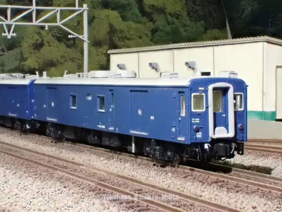 マニ30 2007（現金輸送用荷物車）を弄る。リカラー謹製ボディー