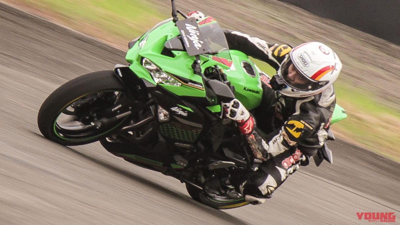 試乗速報】ニンジャZX-25R「最高速186km/h、まだまだ伸びそうだ」50ps