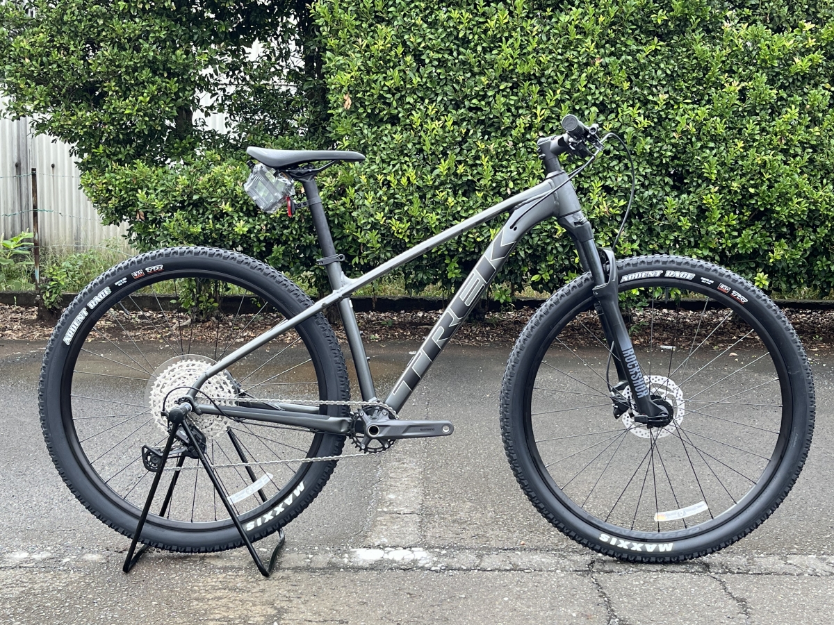 MTB初心者の方でも万能に使いやすい！TREK『X-CALIBER 8』 | 東大和で