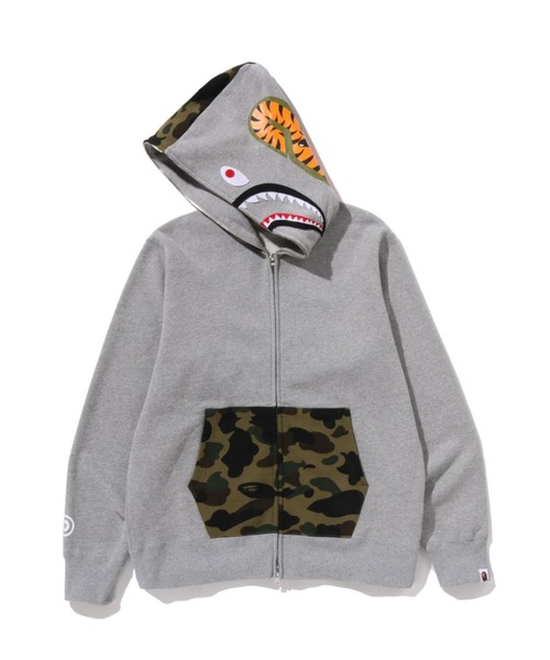 A BATHING APE（アベイシングエイプ） パーカー SHARK FULL ZIP HOODIE