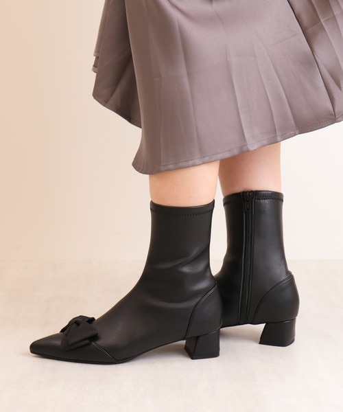 artemis by DIANA（アルテミス by ダイアナ） ブーツ ポインテッドトゥ