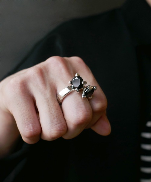 e.m.（イーエム） 指輪 リング SILVER925ブラックジルコニアゆれリング