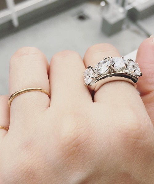 e.m.（イーエム） 指輪 リング SILVER925ジルコニア4石ゆれリング