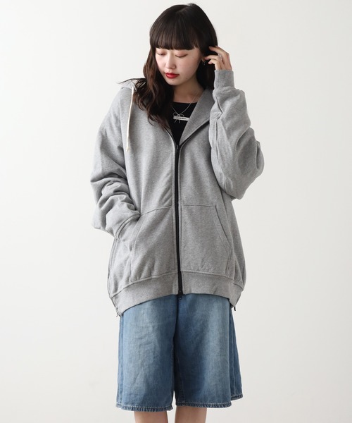 FOG ESSENTIALS（エフオージーエッセンシャルズ） パーカー FOG