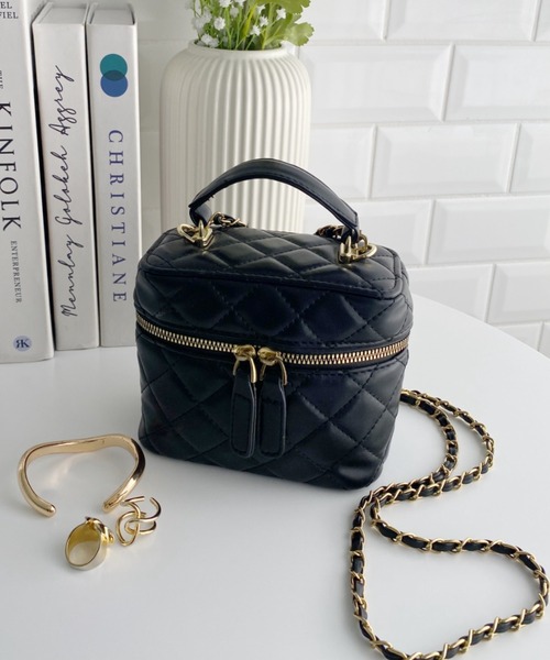 ショルダーバッグ バッグ 2WAYキルティングチェーンバニティバッグ
