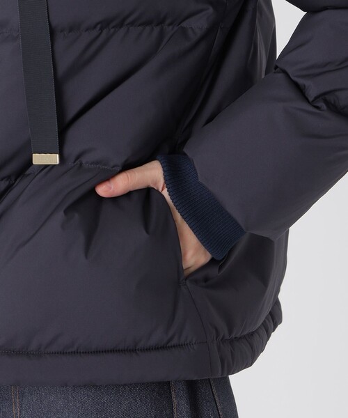 BLUE LABEL CRESTBRIDGE（ブルーレーベルクレストブリッジ） ダウン