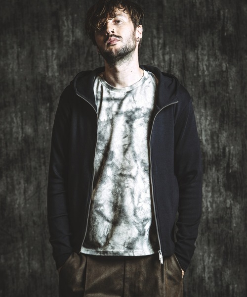 NO ID.（ノーアイディー） パーカー 「NO ID.」Fraise High-Neck Zip