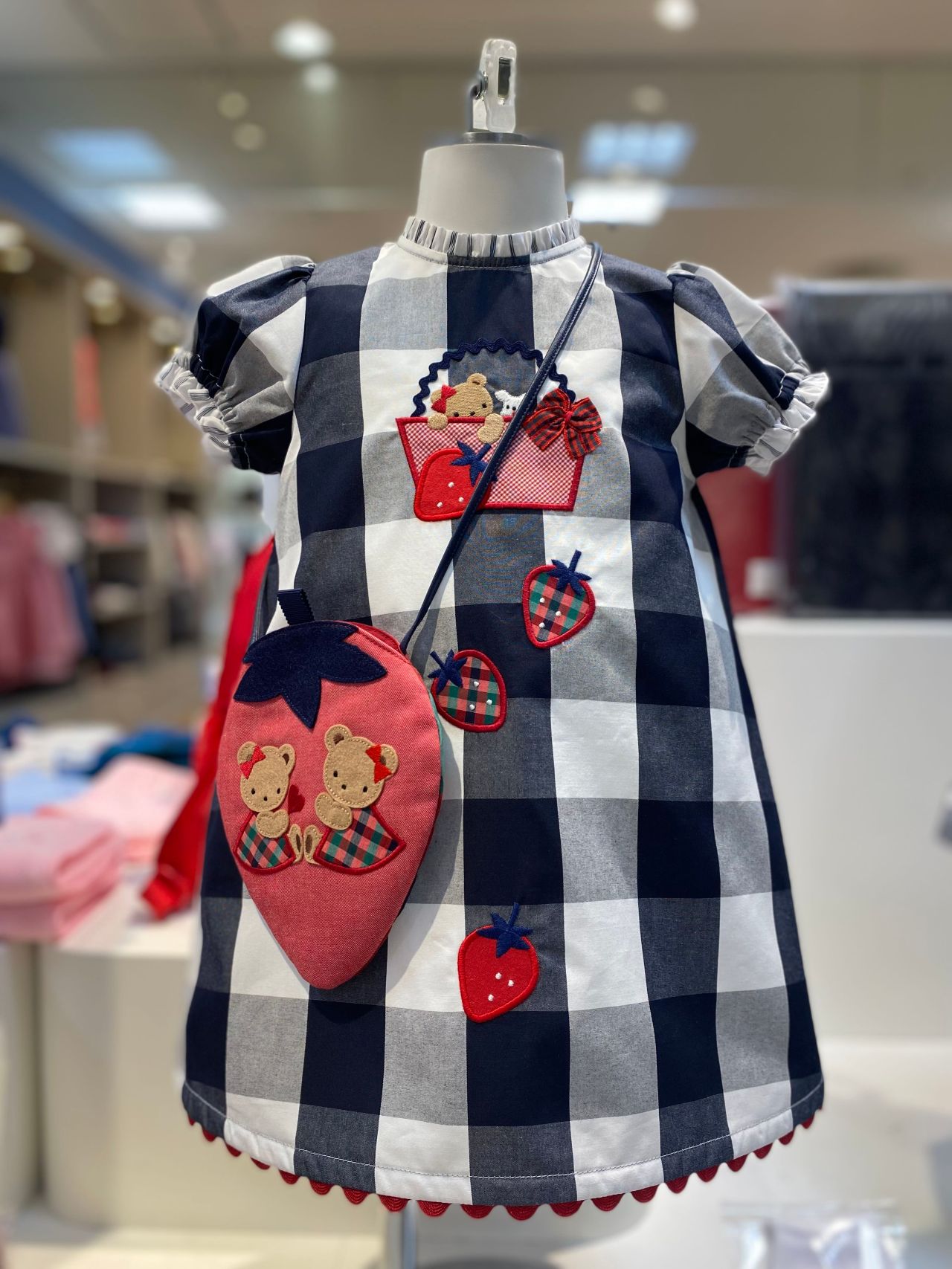 春のお出かけ準備をしませんか♬｜ファミリア京都髙島屋ファミリアの