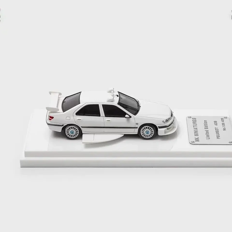 Resin Simulation Model 1:64 Scale Peugeot 406 407 Taxi Sport Car