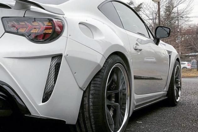 ZN6 86 ヴェイルサイド リアオーバーフェンダー / 品揃え多数のエアロ