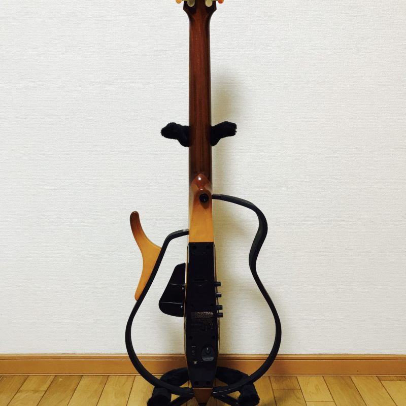 YAMAHA SLG110Sを徹底レビュー！サイレントギターの音・弾き心地