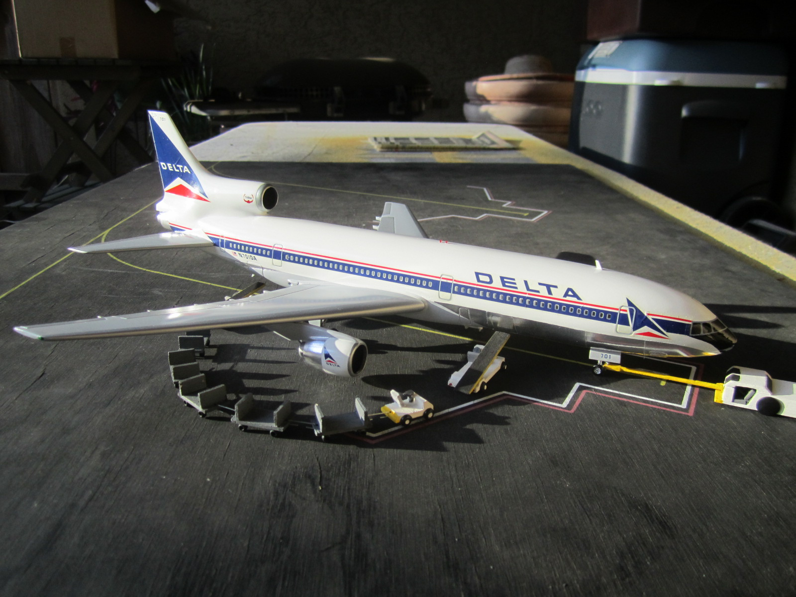 Revell Lockheed L-1011 TriStar #21989 – Airlinercafe