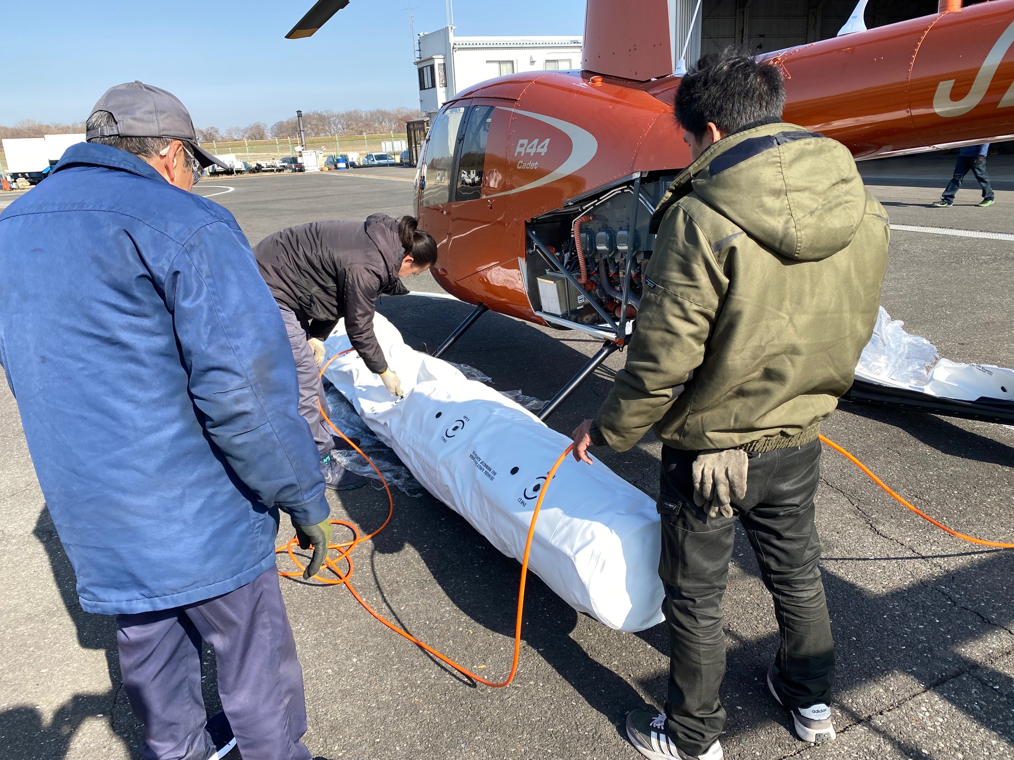 航空機マニア必見 ヘリコプタータイヤ 航空機マニア必見 ヘリコプター