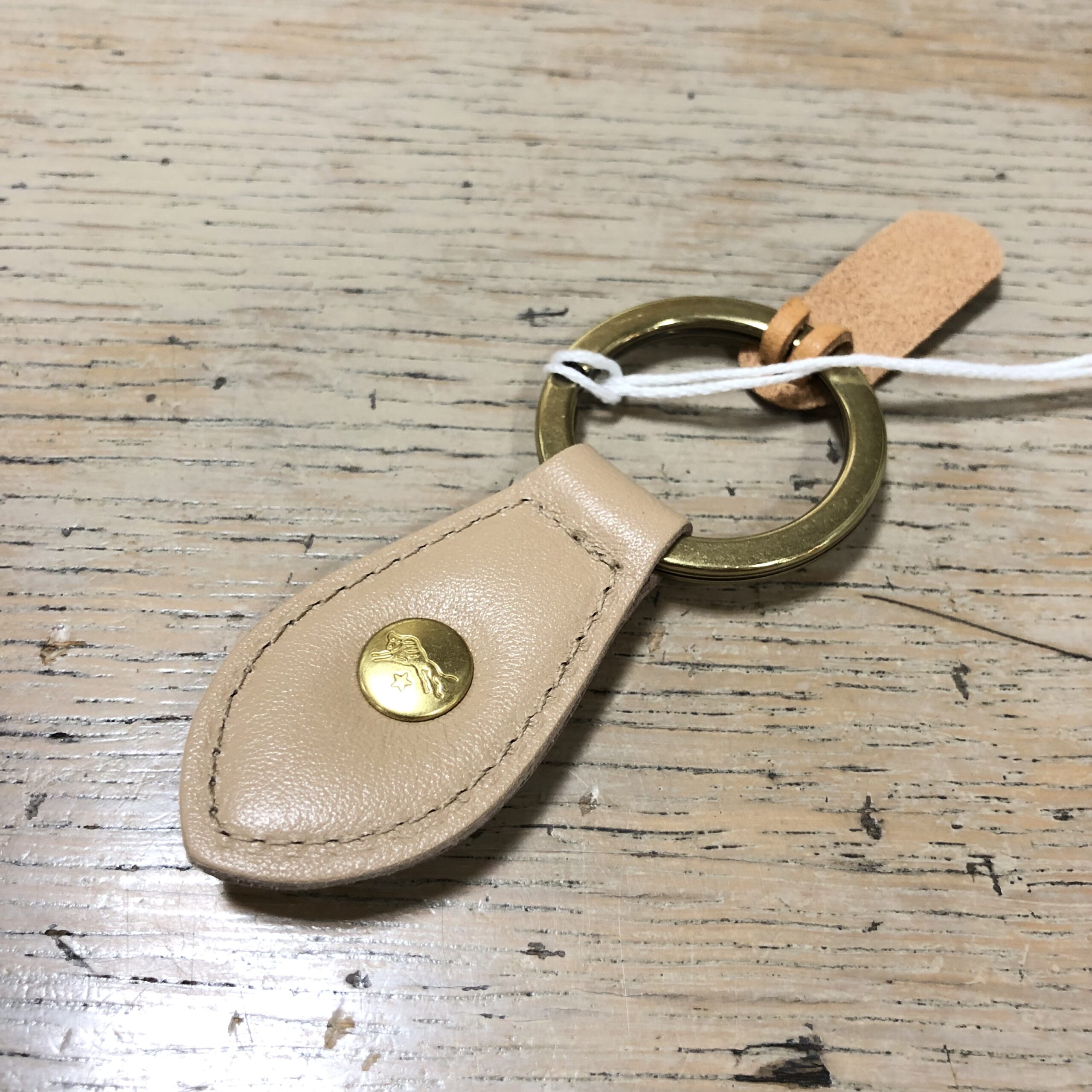 2023秋冬限定色】IL BISONTE イルビゾンテ レザー キーホルダー