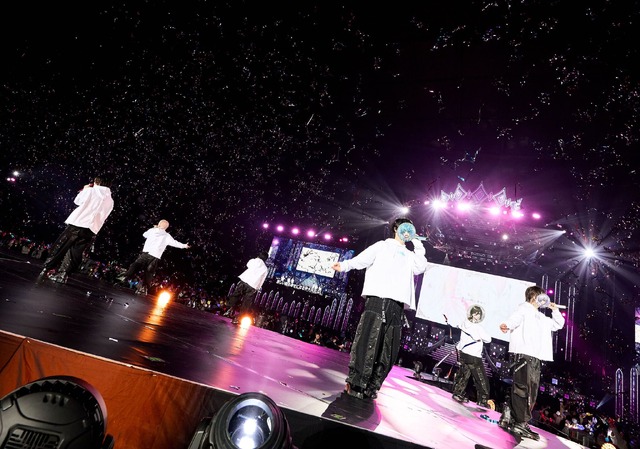 2.5次元歌い手グループ「いれいす」初のドーム公演を完走！計59曲を