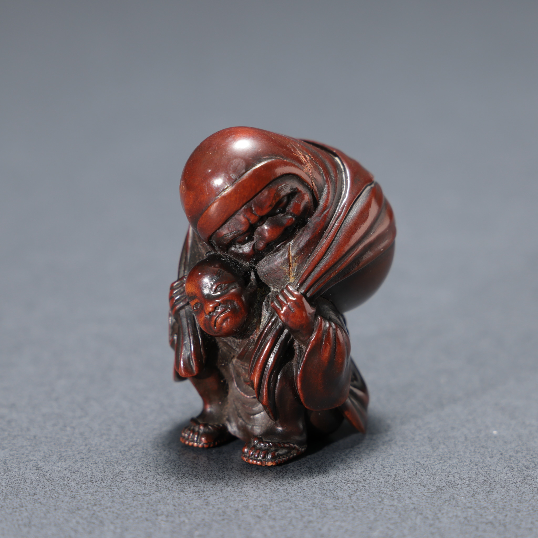 根付の高価買取 - 骨董品・古美術品の買取は古好屋