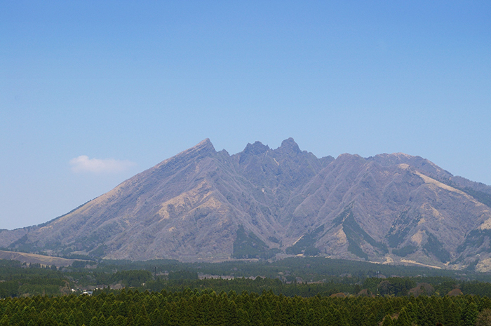 根子岳 | 高森観光推進機構