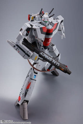 DX超合金 劇場版VF-1S バルキリー（一条輝機）」11月23日ついに発売