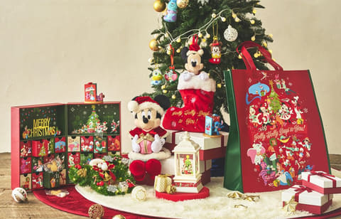 ミッキー達がクリスマスに大集合！ ルームデコレーションやお菓子など