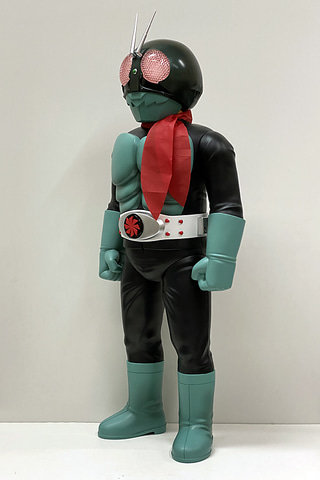 全高約800mmのビッグサイズ！ ソフビフィギュア「ビッグヒーロー