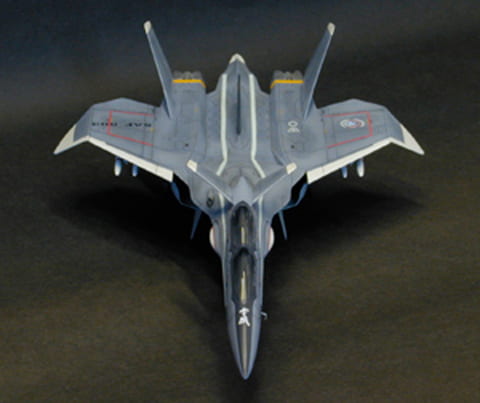 戦闘妖精雪風」1/72スケール マルチマテリアルキットがプラッツから9月