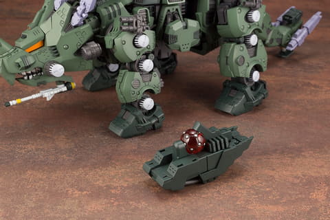 ゾイド妄想戦記」より「グリーンホーンAB」が「HMMゾイド」シリーズ
