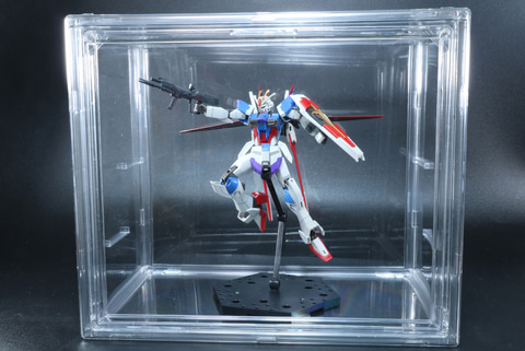 特別企画】550円のコスパ最高のコレクションケース。ダイソーの「透明